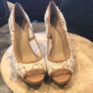 Lace and tan shoes